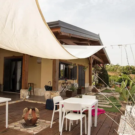 La Terrazza Di Cirico' Guest House Carlentini Exterior photo